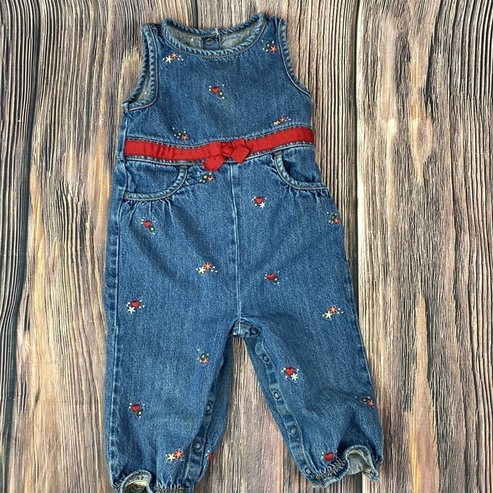 Infant Gymboree Blue Jean Jumpsuit With Embroidered Red Hearts- Sz 12-18 Months
